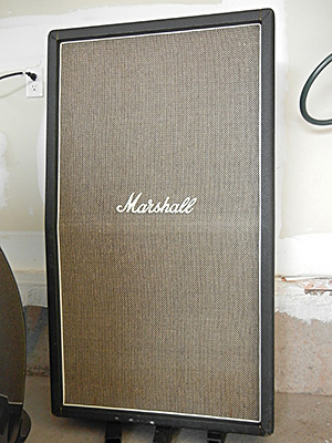 marshall 8 x 10 guitar cabinet